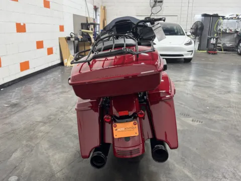 More photos of 2021 HARLEY DAVIDSON ROAD GLIDE SPECIAL FLTRXS at Moto Boutique, OH