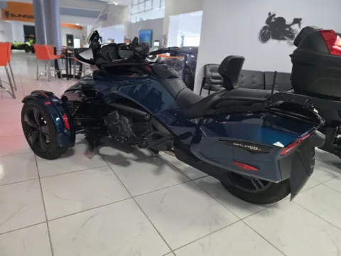 More photos of 2023 CAN AM SPYDER F3 LIMITED at Moto Boutique, OH