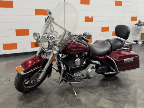 Another view of 2001 HARLEY DAVIDSON ROAD KING FLHR for sale in Columbus, OH at Moto Boutique