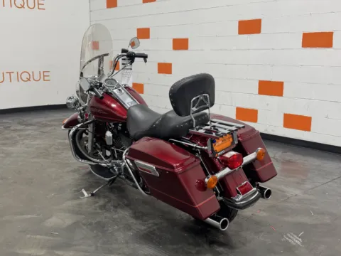 Photos of 2001 HARLEY DAVIDSON ROAD KING FLHR for sale in Columbus, OH at Moto Boutique