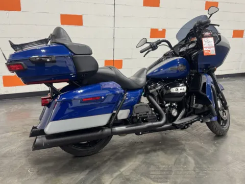 Another view of 2023 HARLEY DAVIDSON ROAD GLIDE LIMITED FLTRK for sale in Columbus, OH at Moto Boutique