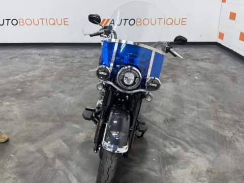 More photos of 2026 HARLEY DAVIDSON HERITAGE SOFTAIL CLASSIC LIMITED FLHC at Moto Boutique, OH