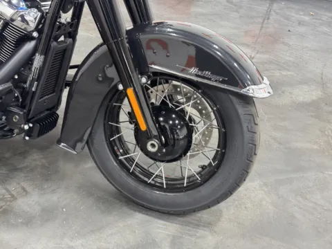 More photos of 2026 HARLEY DAVIDSON HERITAGE SOFTAIL CLASSIC LIMITED FLHC at Moto Boutique, OH
