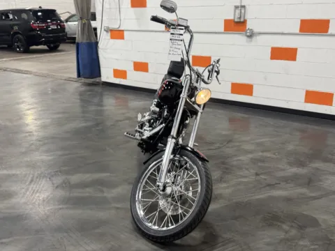 More photos of 1991 HARLEY DAVIDSON SOFTAIL CUSTOM FXSTC at Moto Boutique, OH