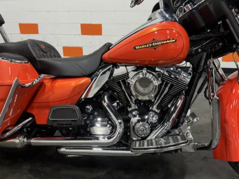 More photos of 2012 HARLEY DAVIDSON ULTRA LIMITED FLHTK at Moto Boutique, OH