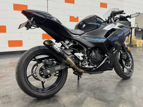 Another view of 2025 KAWASAKI NINJA 500 ABS for sale in Columbus, OH at Moto Boutique