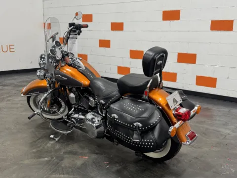 Photos of 2015 HARLEY DAVIDSON HERITAGE SOFTAIL CLASSIC FLSTC for sale in Columbus, OH at Moto Boutique