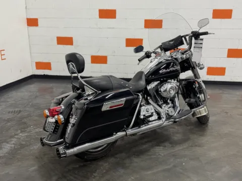 Another view of 2013 HARLEY DAVIDSON ROAD KING FLHR for sale in Columbus, OH at Moto Boutique