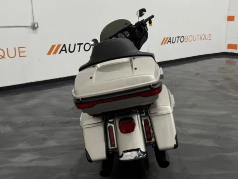 More photos of 2018 HARLEY DAVIDSON ULTRA LIMITED FLHTK at Moto Boutique, OH