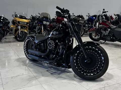 Photos of 2022 HARLEY DAVIDSON FAT BOY CUSTOM for sale in Columbus, OH at Moto Boutique
