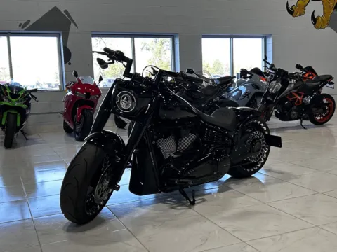 More photos of 2022 HARLEY DAVIDSON FAT BOY CUSTOM at Moto Boutique, OH