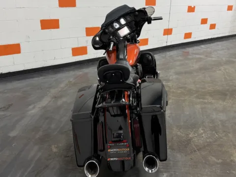 More photos of 2017 Harley-Davidson Street Glide CVO Street Glide at Moto Boutique, OH