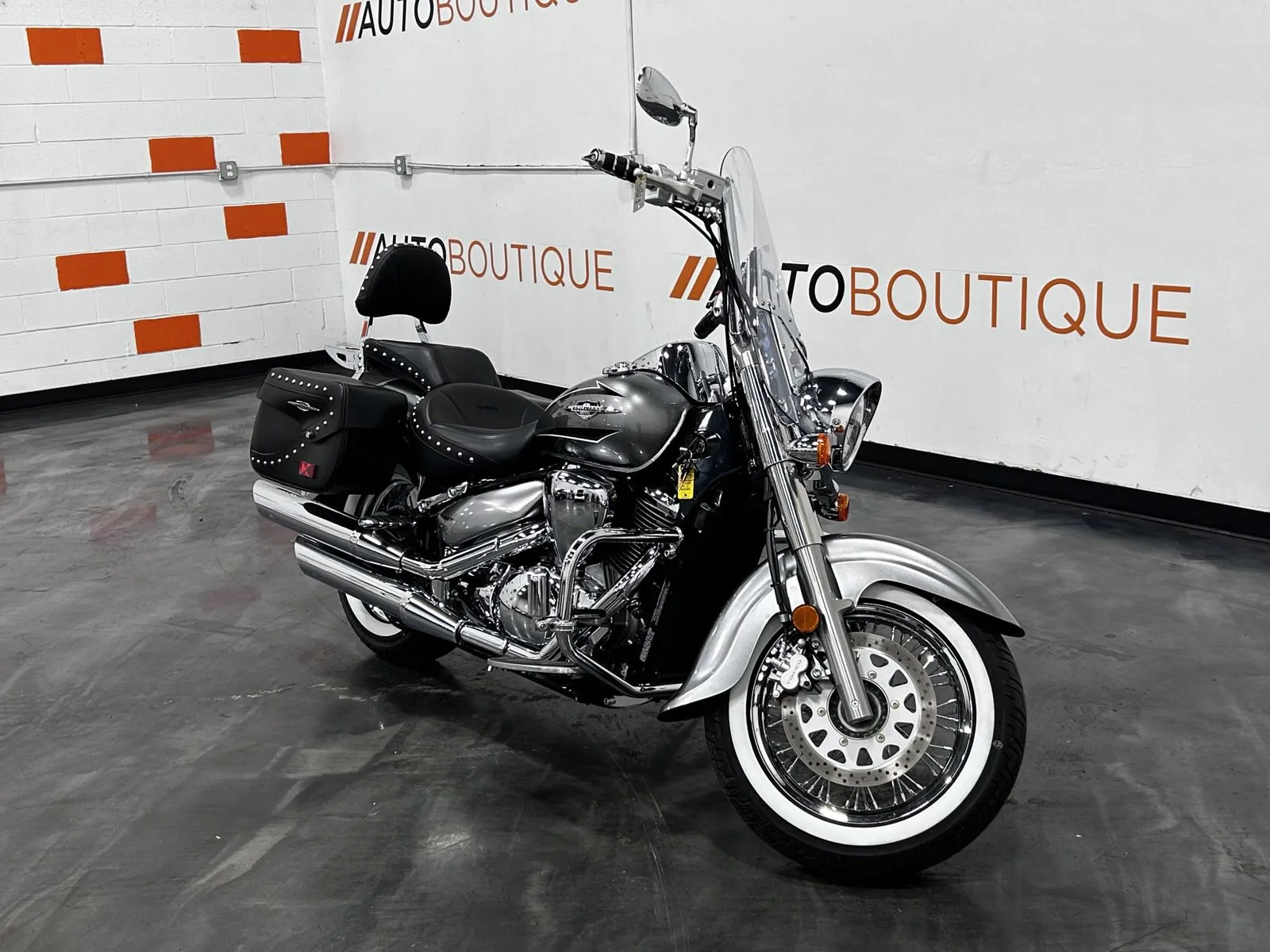 Black 2020 SUZUKI BOULEVARD C50T for sale in Columbus, OH