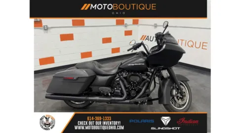 Gray 2017 HARLEY DAVIDSON ROAD GLIDE FLTRX for sale in Columbus, OH