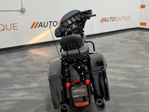 More photos of 2020 Harley-Davidson Street Glide Special at Moto Boutique, OH
