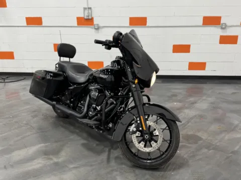 Another view of 2020 Harley-Davidson Street Glide Special for sale in Columbus, OH at Moto Boutique