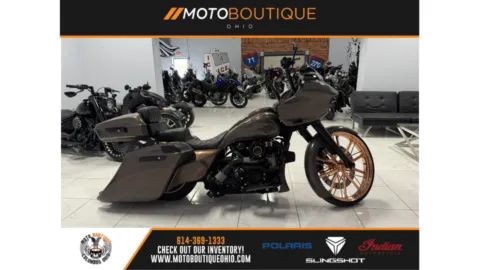 Brown 2017 HARLEY DAVIDSON ROAD GLIDE SPECIAL FLTRXS for sale in Columbus, OH
