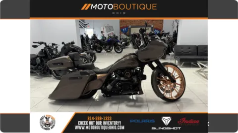 Brown 2017 HARLEY DAVIDSON ROAD GLIDE SPECIAL FLTRXS for sale in Columbus, OH