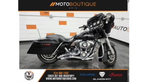 Black 2008 HARLEY DAVIDSON STREET GLIDE FLHX for sale in Columbus, OH