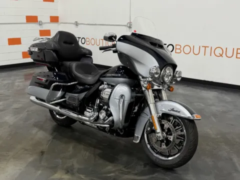Photos of 2019 HARLEY DAVIDSON ULTRA LIMITED FLHTK for sale in Columbus, OH at Moto Boutique