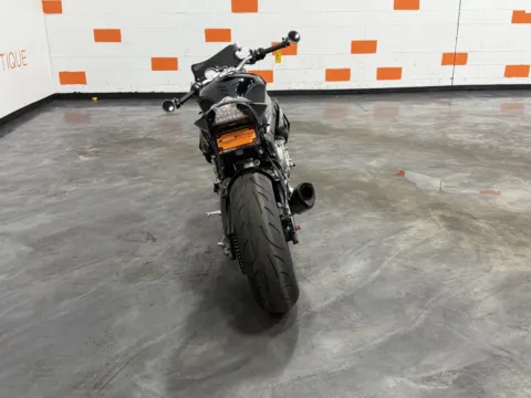 More photos of 2016 BMW S1000R 1000 R at Moto Boutique, OH