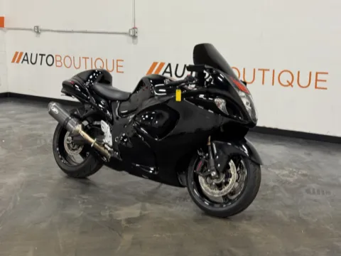 Photos of 2018 SUZUKI HAYABUSA 1340 for sale in Columbus, OH at Moto Boutique