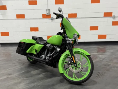 Photos of 2017 HARLEY DAVIDSON STREET GLIDE SPECIAL FLHXS for sale in Columbus, OH at Moto Boutique
