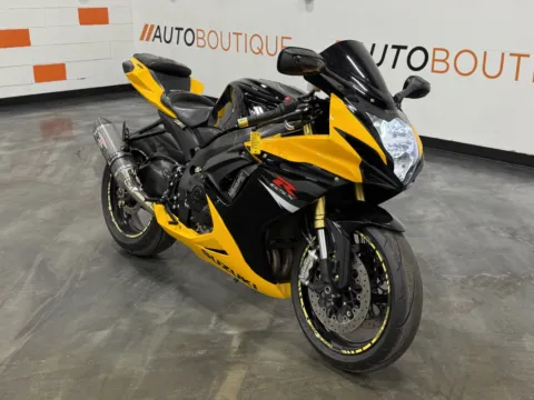 Photos of 2017 SUZUKI GSXR 750 for sale in Columbus, OH at Moto Boutique