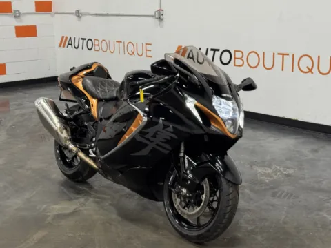 Photos of 2022 SUZUKI HAYABUSA 1340 for sale in Columbus, OH at Moto Boutique