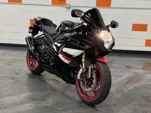 Photos of 2024 SUZUKI GSXR 750 750Z for sale in Columbus, OH at Moto Boutique