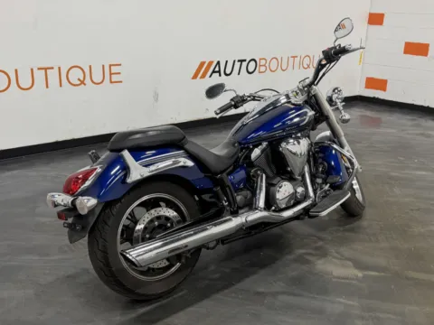 Another view of 2015 YAMAHA VSTAR 950 for sale in Columbus, OH at Moto Boutique