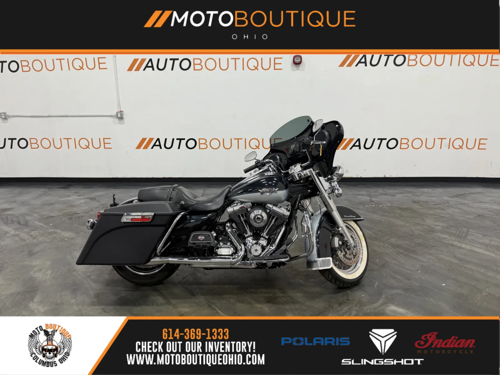 Black 2012 HARLEY DAVIDSON ROAD KING CLASSIC FLHRC for sale in Columbus, OH