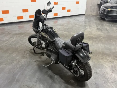 More photos of 2016 HARLEY DAVIDSON DYNA WIDE GLIDE FXDWG at Moto Boutique, OH