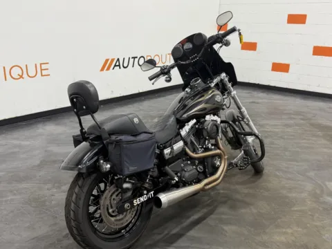 Photos of 2016 HARLEY DAVIDSON DYNA WIDE GLIDE FXDWG for sale in Columbus, OH at Moto Boutique