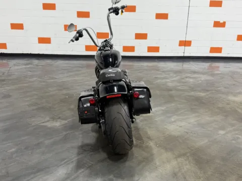More photos of 2019 Harley-Davidson Softail Breakout at Moto Boutique, OH