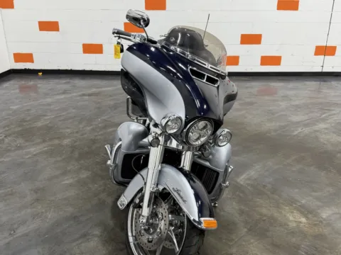 More photos of 2019 HARLEY DAVIDSON ULTRA LIMITED FLHTK at Moto Boutique, OH