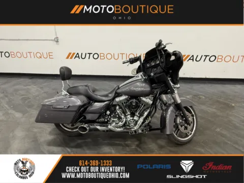 Gray 2014 HARLEY DAVIDSON STREET GLIDE FLHX for sale in Columbus, OH