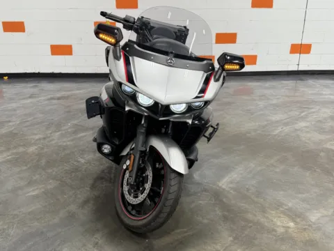 More photos of 2018 YAMAHA STAR ELUDER at Moto Boutique, OH