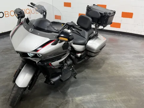Another view of 2018 YAMAHA STAR ELUDER for sale in Columbus, OH at Moto Boutique