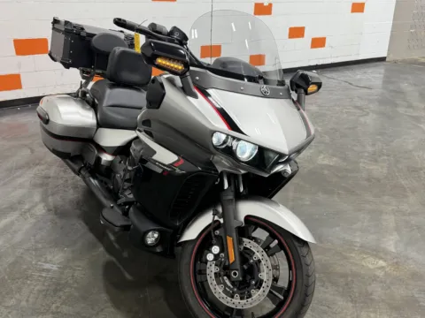 More photos of 2018 YAMAHA STAR ELUDER at Moto Boutique, OH