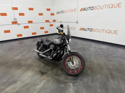 Photos of 2016 Harley-Davidson Dyna Street Bob for sale in Columbus, OH at Moto Boutique