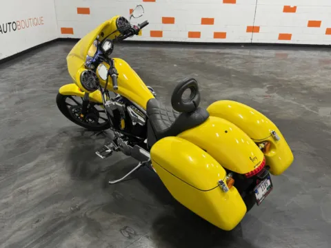 More photos of 2022 HONDA FURY at Moto Boutique, OH