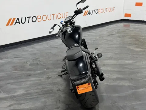 More photos of 2011 YAMAHA STRYKER at Moto Boutique, OH