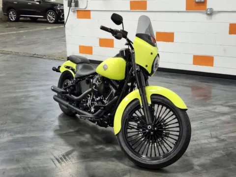Another view of 2016 HARLEY DAVIDSON SOFTAIL SLIM S FLSS for sale in Columbus, OH at Moto Boutique