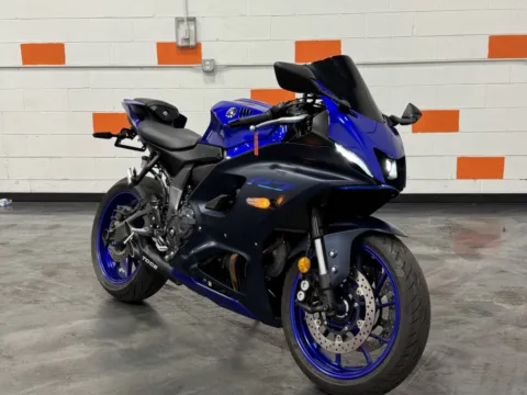 Photos of 2023 YAMAHA R7 for sale in Columbus, OH at Moto Boutique