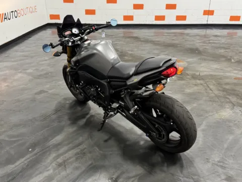More photos of 2012 YAMAHA FZ8 at Moto Boutique, OH