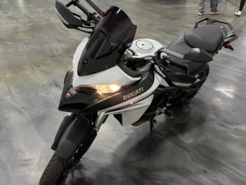 More photos of 2017 DUCATI MULTISTRADA 950 at Moto Boutique, OH