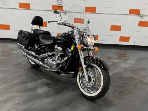 Photos of 2018 SUZUKI BOULEVARD C50 T VL800 for sale in Columbus, OH at Moto Boutique