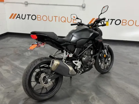 Another view of 2023 HONDA CBR 300 ABS for sale in Columbus, OH at Moto Boutique