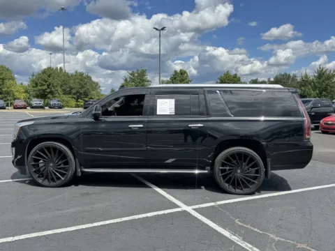 More photos of 2020 Cadillac Escalade ESV Premium Luxury at Moto Boutique, OH